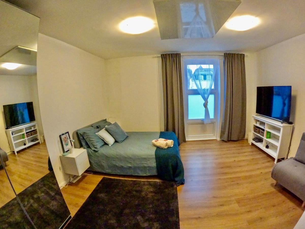 Lovely One Bedroom Flat In The Heart Of Лондон Экстерьер фото