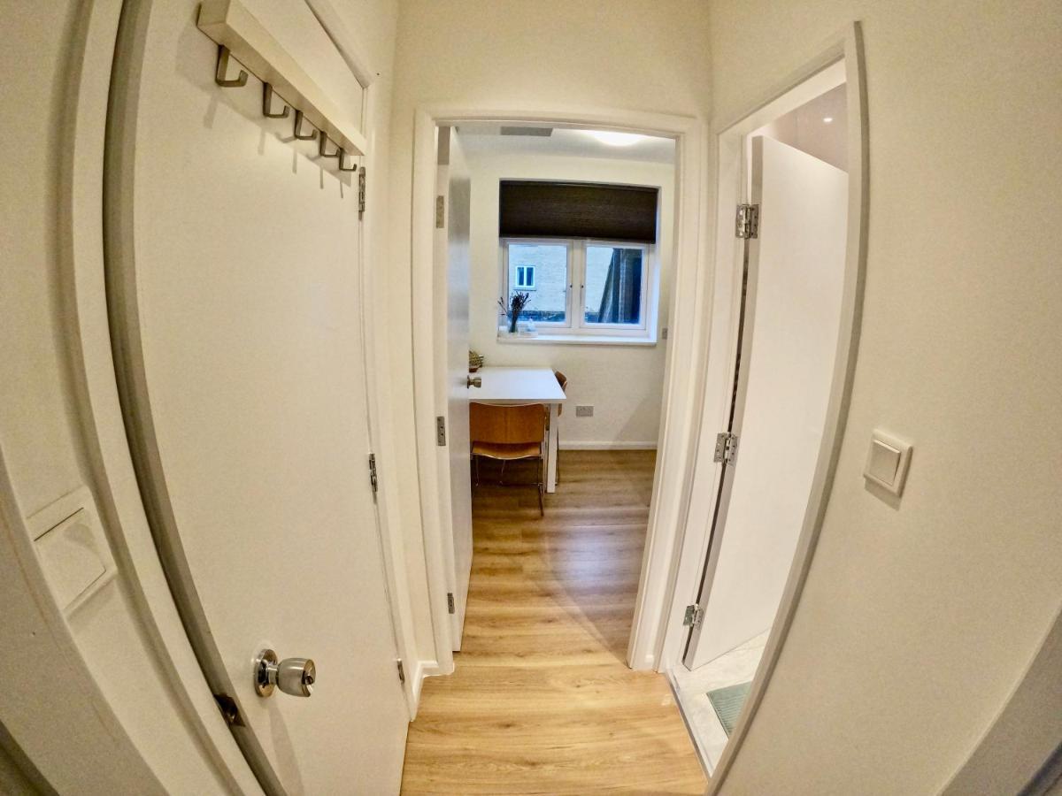 Lovely One Bedroom Flat In The Heart Of Лондон Экстерьер фото