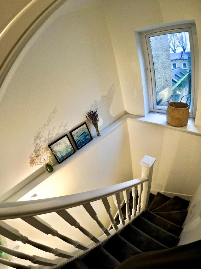 Lovely One Bedroom Flat In The Heart Of Лондон Экстерьер фото